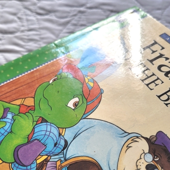 3/$15 🌸 Franklin: Franklin & The Babysitter - Picture 3 of 9